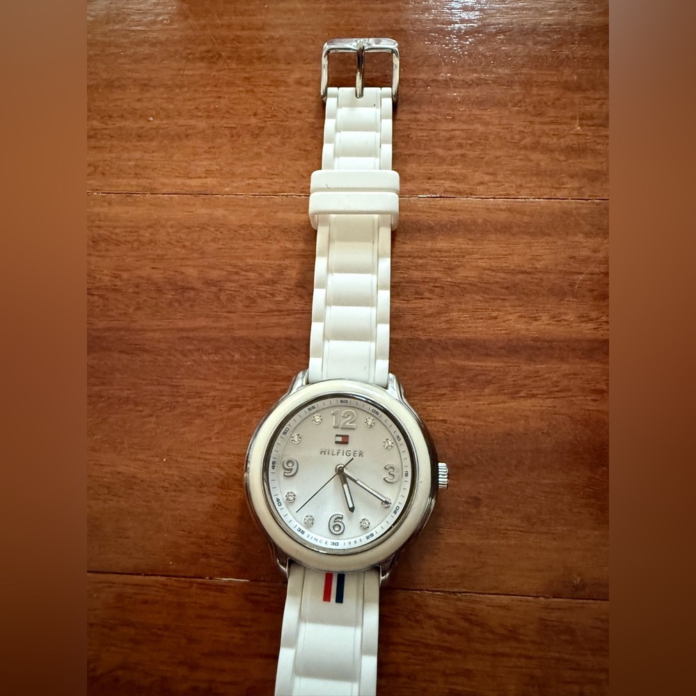 Tommy Hilfiger Women Water Resistant Crystal Stainless Steel White Watch